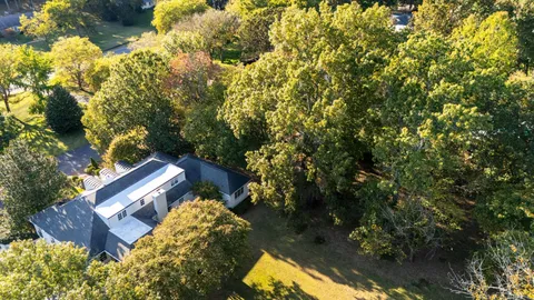 $2,850,000 | 6111 Hickory Valley Road, Nashville, TN 37205