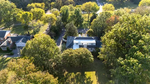 $2,850,000 | 6111 Hickory Valley Road, Nashville, TN 37205