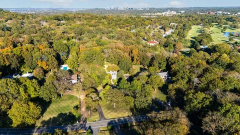 $2,850,000 | 6111 Hickory Valley Road, Nashville, TN 37205