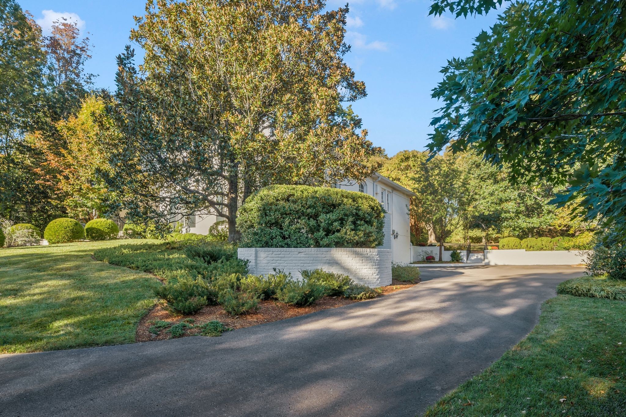 6111 Hickory Valley Road Nashville, TN 37205 - Photo 75 of 88