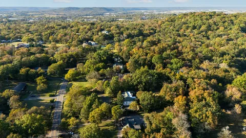 $2,850,000 | 6111 Hickory Valley Road, Nashville, TN 37205