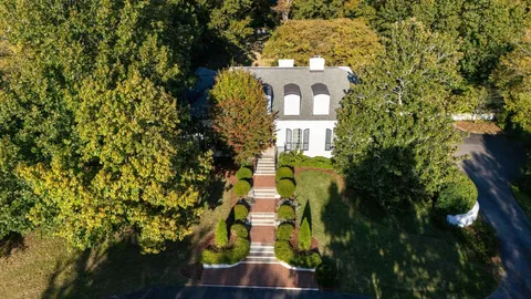 $2,850,000 | 6111 Hickory Valley Road, Nashville, TN 37205
