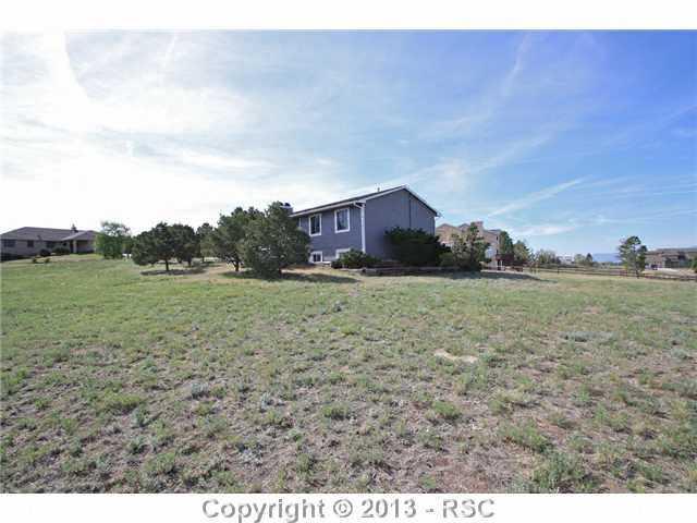 17740 New London Road Monument, CO 80132 - Photo 23 of 25 Gallery Image 23
