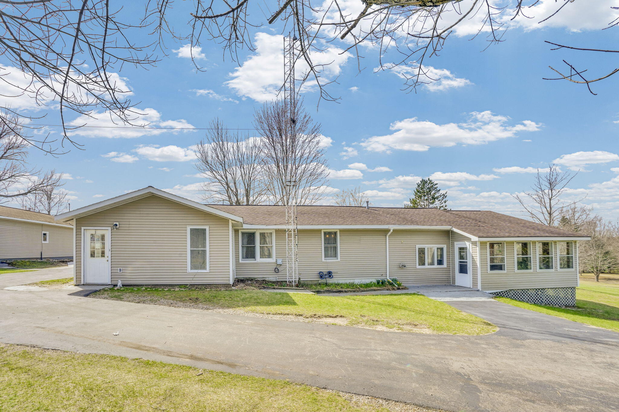 10976 East 3 Mile Road Luther, MI 49656 - Photo 4 of 39 DSC06721