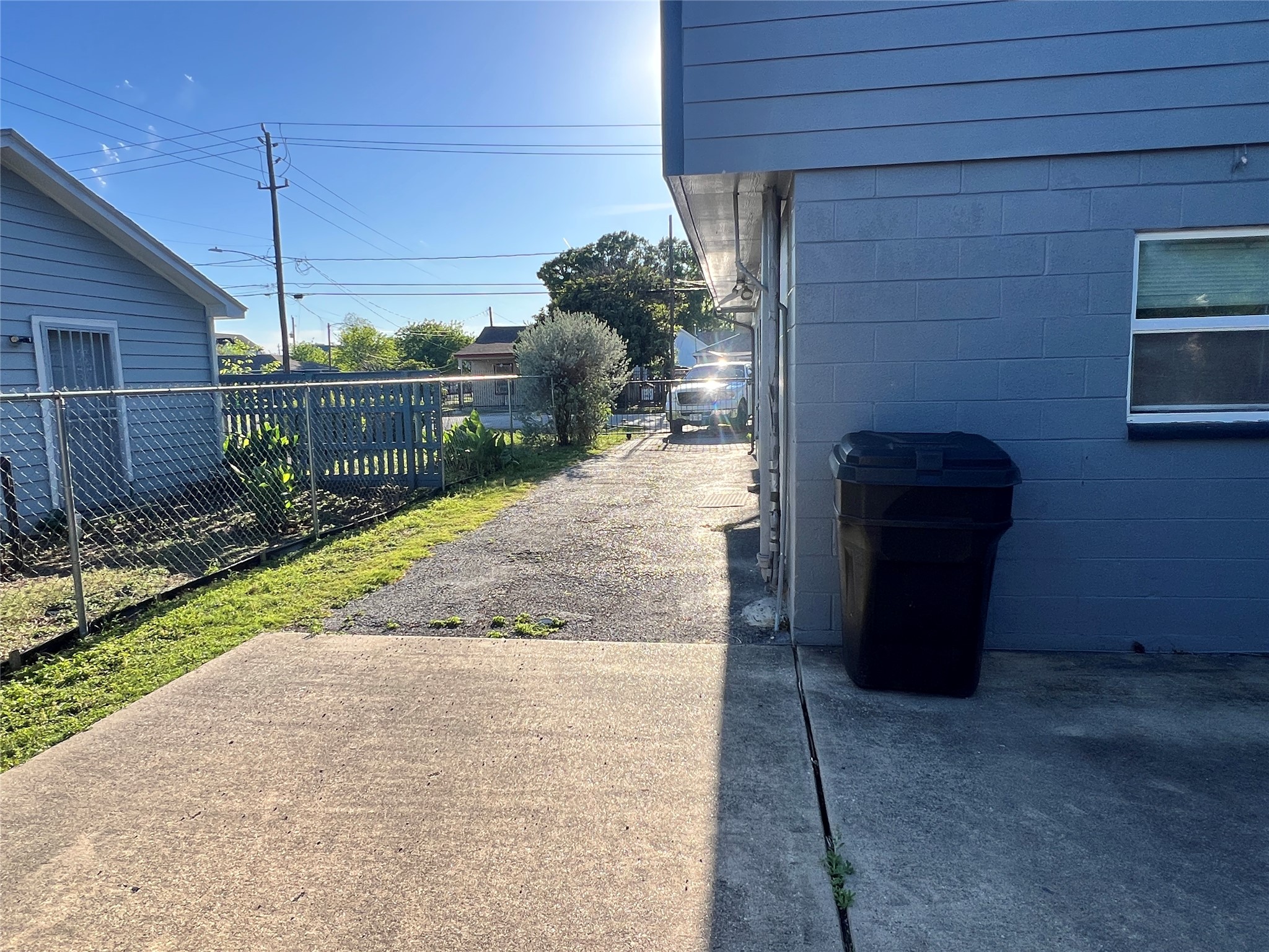 5604 Chapman Street Houston, TX 77009 - Photo 3 of 25 a view of a backyard