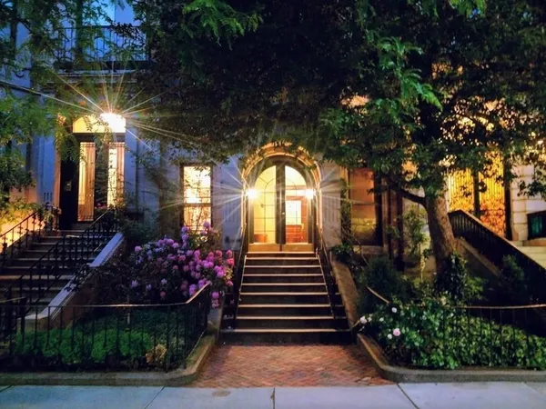 $3,950 | 336 Beacon Street, Unit 4, Boston, MA 02116