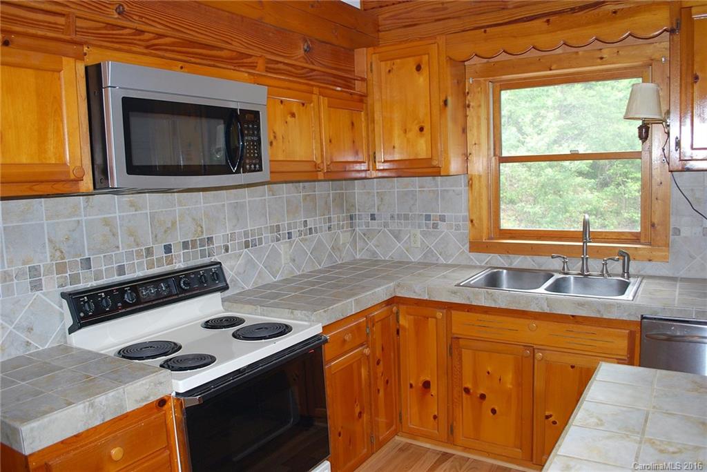 60 Snelson Road Alexander, NC 28701 - Photo 5 of 24 Gallery Image 5