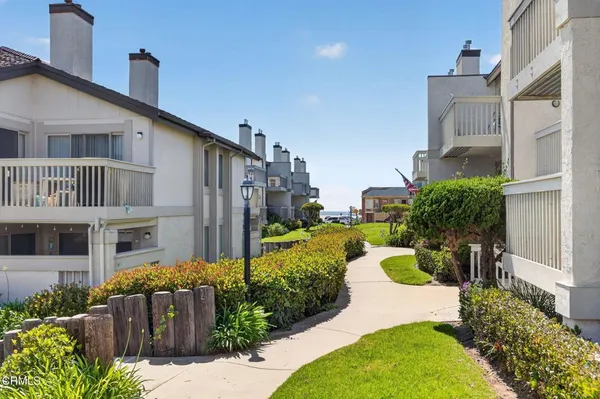 $599,000 | 2955 Harbor Boulevard, Oxnard, CA 93035