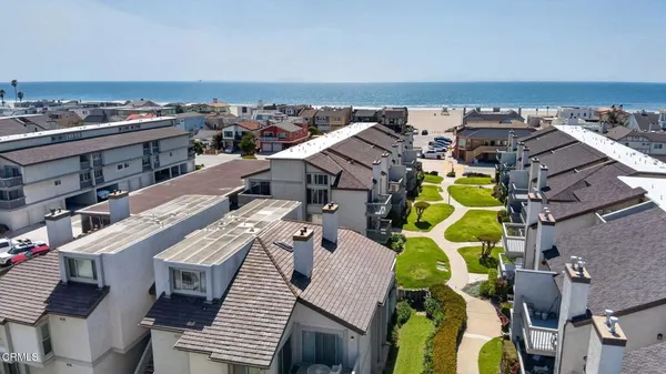 $599,000 | 2955 Harbor Boulevard, Oxnard, CA 93035