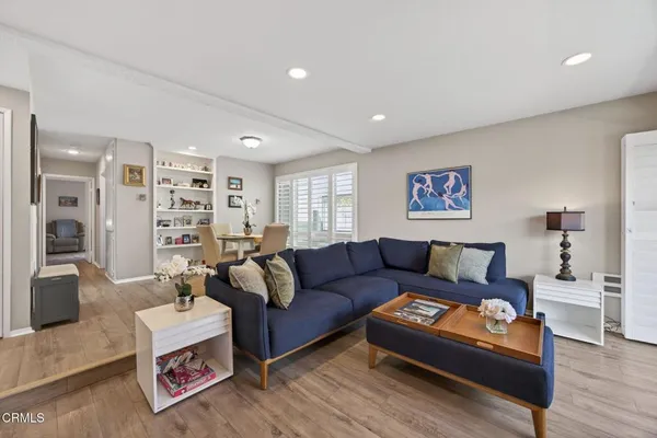 $599,000 | 2955 Harbor Boulevard, Oxnard, CA 93035