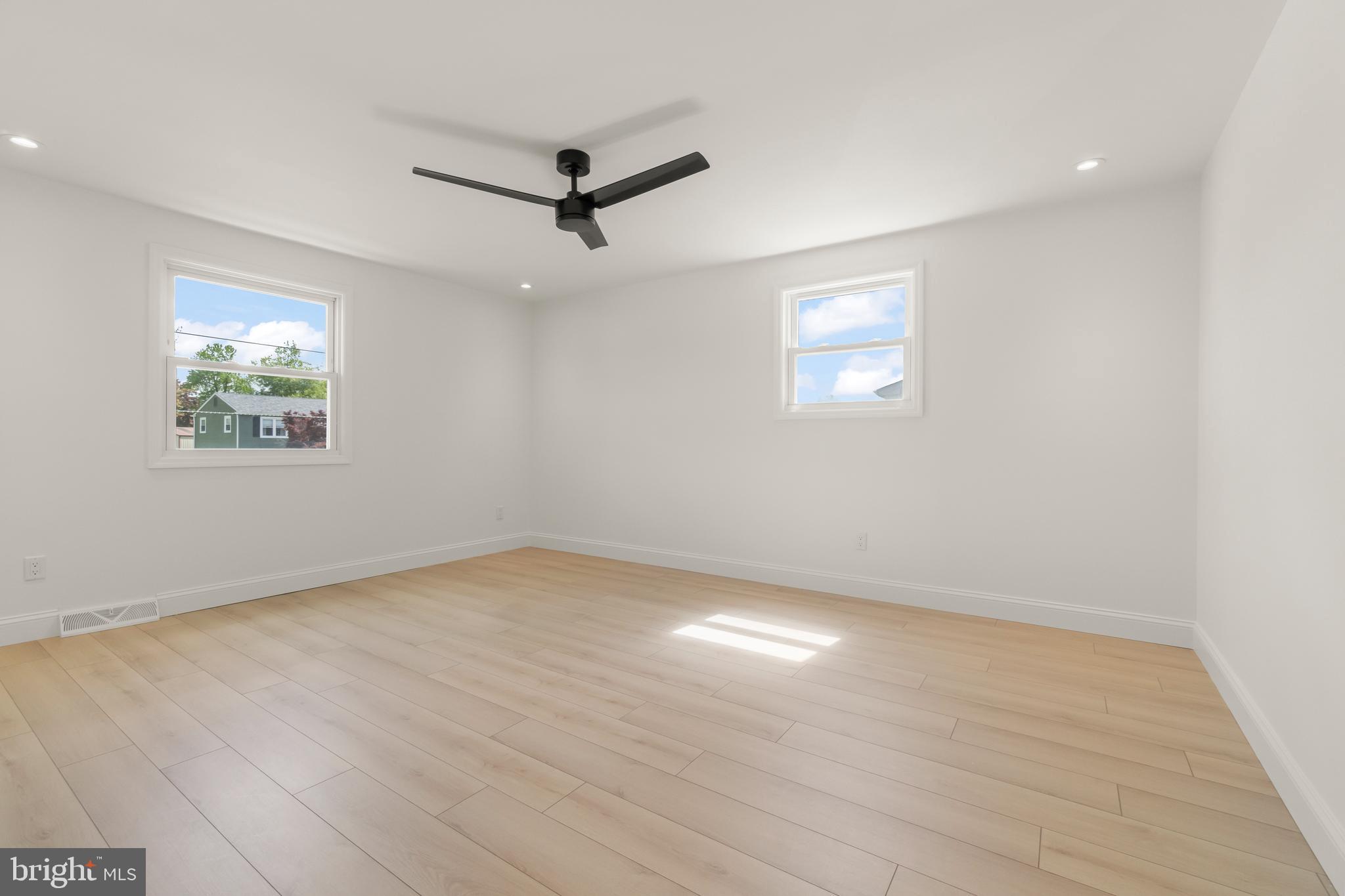 1306 Tanner Avenue Burlington, NJ 08016 - Photo 21 of 39 Bedroom #1