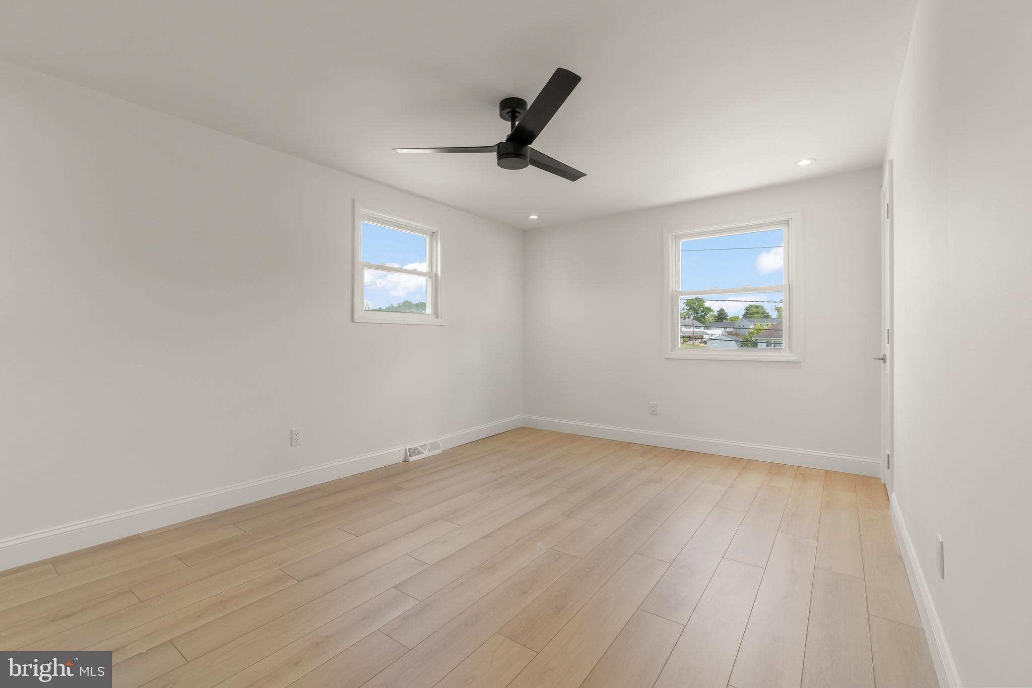 1306 Tanner Avenue Burlington, NJ 08016 - Photo 22 of 39 Bedroom #2