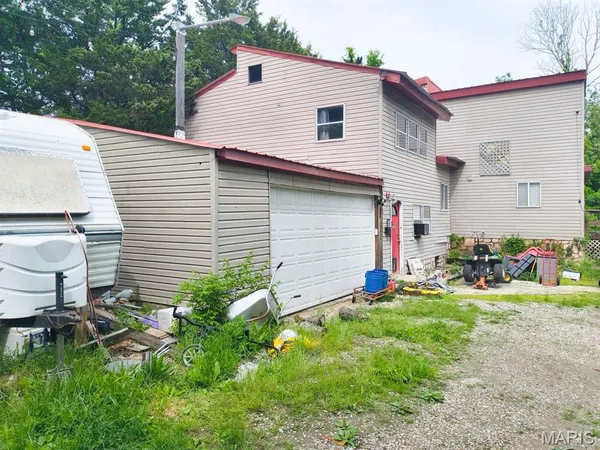 $179,900 | 11360 County Road 4012, Holts Summit, MO 65043