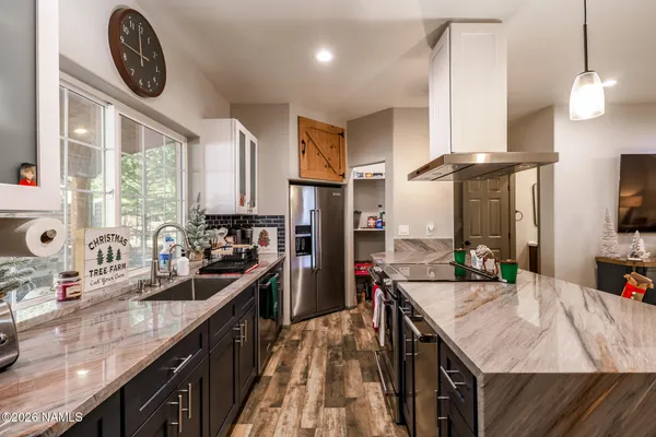 a view of utility room