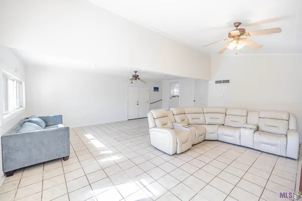 $320,000 | 306 East 2nd Street, Thibodaux, LA 70301