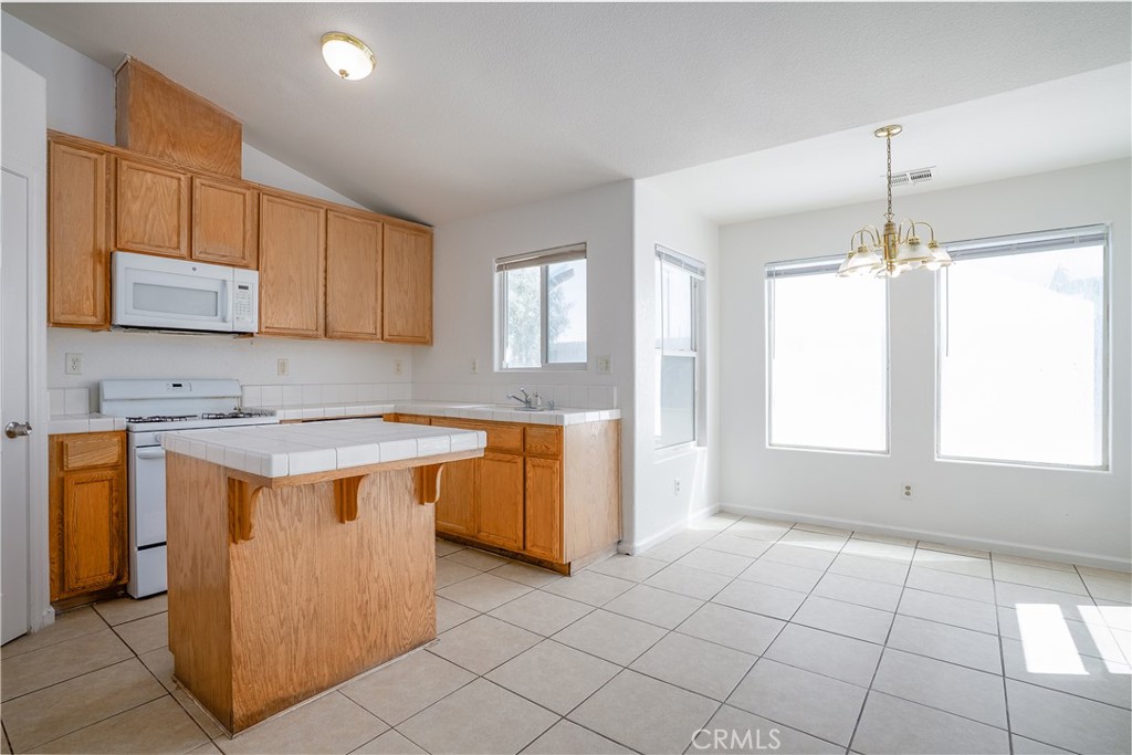 2658 Drake Avenue Merced, CA 95348 - Photo 12 of 28