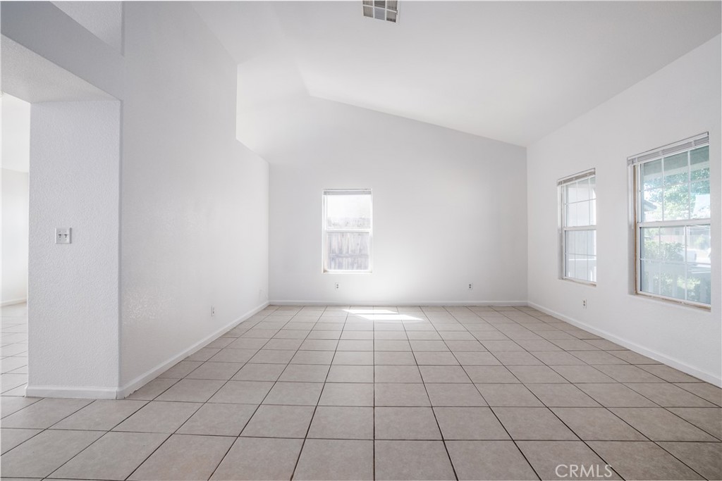 2658 Drake Avenue Merced, CA 95348 - Photo 13 of 28