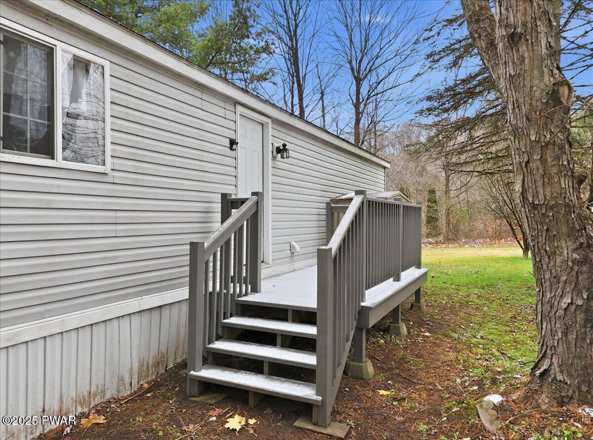 1011 Towpath Road Hawley, PA 18428 - Photo 37 of 40