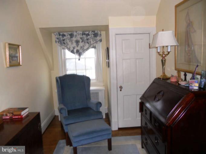 7111 Bristol Road Baltimore, MD 21212 - Photo 14 of 26 Bedroom (Master) sitting room