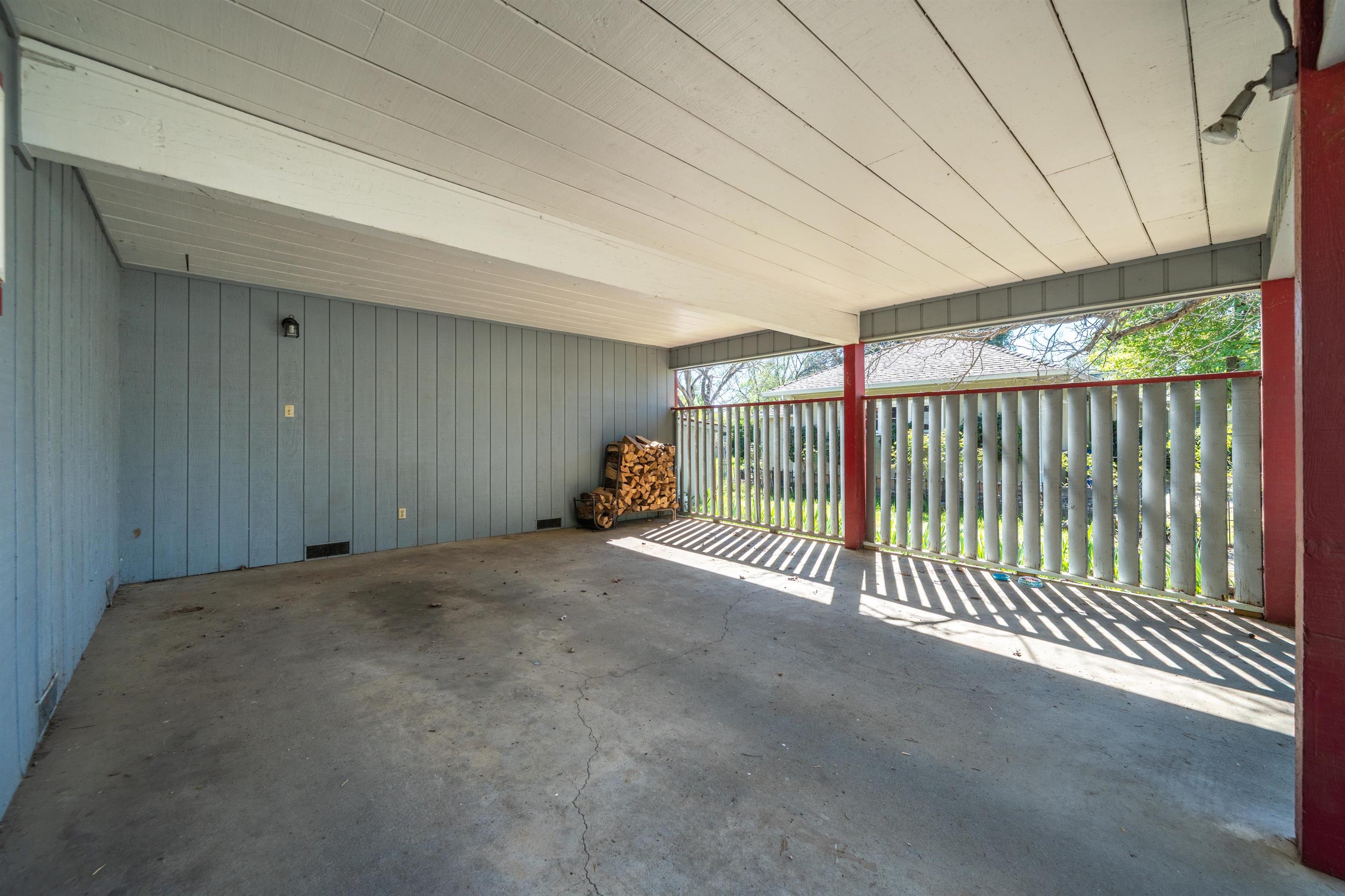 3081 Henderson Road Redding, CA 96002 - Photo 35 of 38