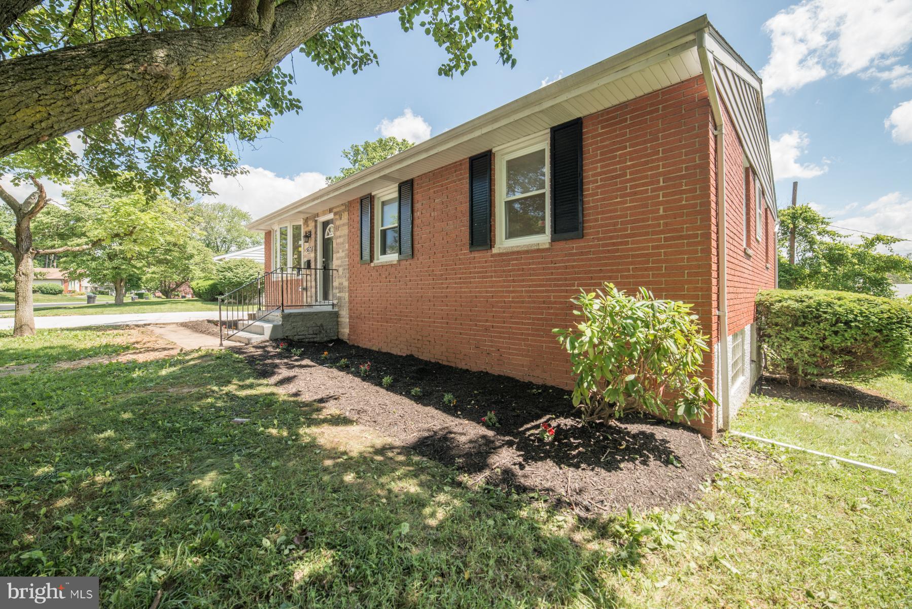 5617 Northgreen Road Baltimore, MD 21244 - Photo 2 of 27 Exterior (Rear)