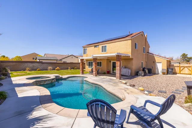 $519,999 | 1662 West Lumber Street, Lancaster, CA 93534