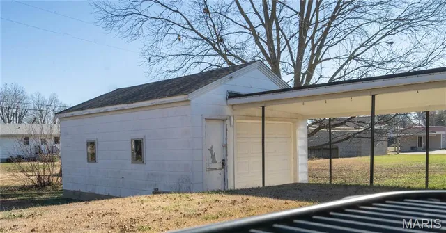 $187,500 | 608 Kiefer Street, Ste. Genevieve, MO 63670