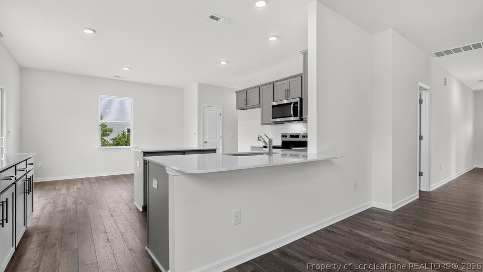 194 Fair Child Road Spring Lake, NC 28390 - Photo 10 of 37 Kitchen