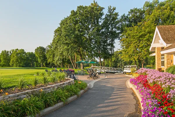 $2,500,000 | 18355 Nicklaus Way, Eden Prairie, MN 55347