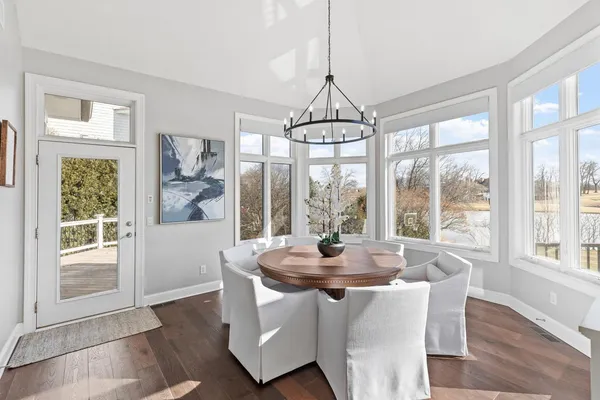 $2,500,000 | 18355 Nicklaus Way, Eden Prairie, MN 55347