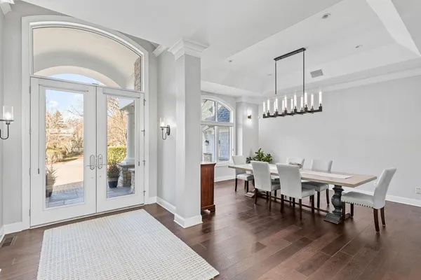 $2,500,000 | 18355 Nicklaus Way, Eden Prairie, MN 55347