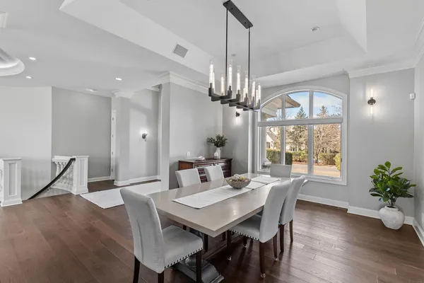 $2,500,000 | 18355 Nicklaus Way, Eden Prairie, MN 55347