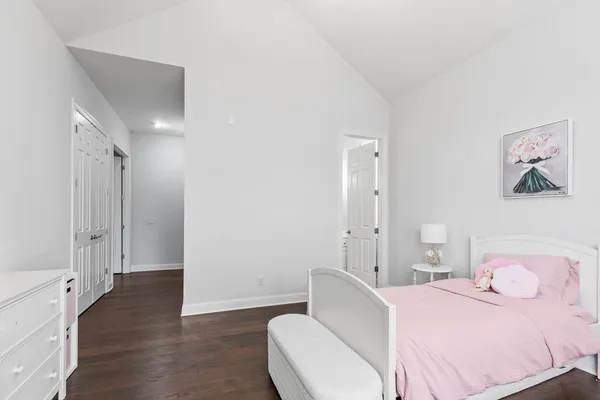 $2,500,000 | 18355 Nicklaus Way, Eden Prairie, MN 55347