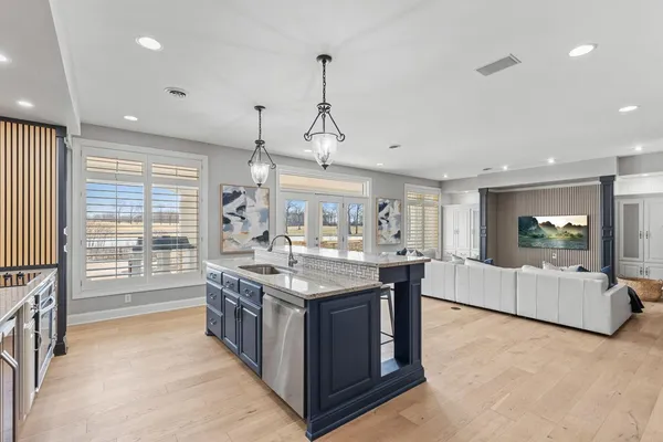 $2,500,000 | 18355 Nicklaus Way, Eden Prairie, MN 55347