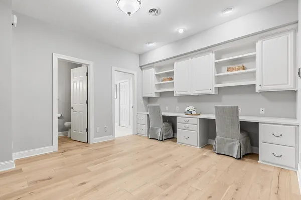 $2,500,000 | 18355 Nicklaus Way, Eden Prairie, MN 55347