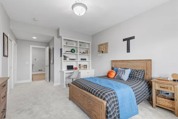 $2,500,000 | 18355 Nicklaus Way, Eden Prairie, MN 55347