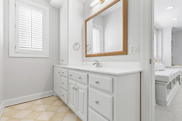 $2,500,000 | 18355 Nicklaus Way, Eden Prairie, MN 55347