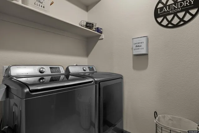 $385,000 | 4858 Pontiac Street, Mills, WY 82644