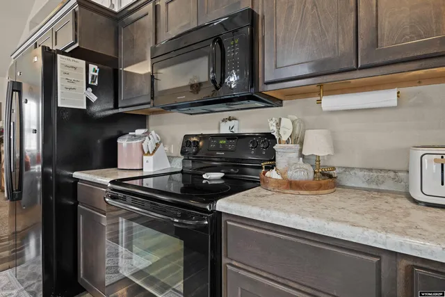 $385,000 | 4858 Pontiac Street, Mills, WY 82644