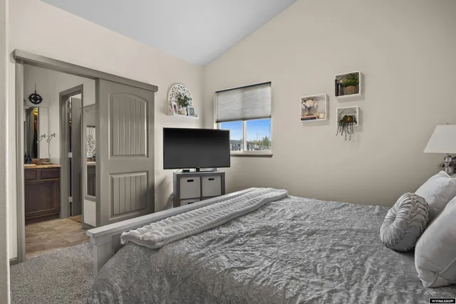 $385,000 | 4858 Pontiac Street, Mills, WY 82644