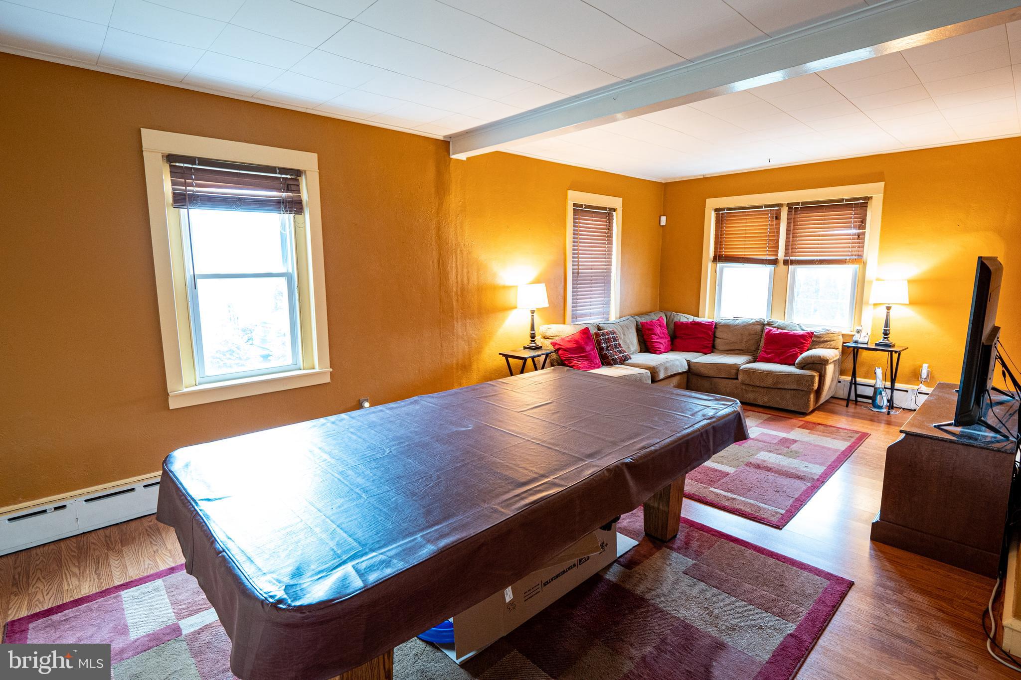 630 Gilbert Road Ridley Park, PA 19078 - Photo 4 of 29