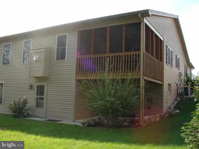 22 Ridge Avenue Carlisle, PA 17013 - Photo 16 of 19 Gallery Image 16
