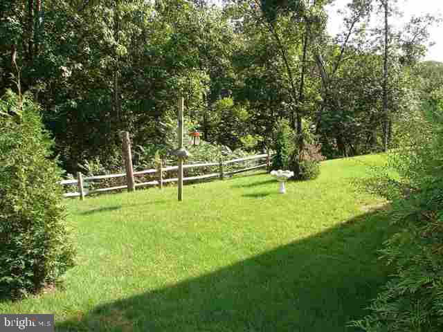 22 Ridge Avenue Carlisle, PA 17013 - Photo 17 of 19 Gallery Image 17