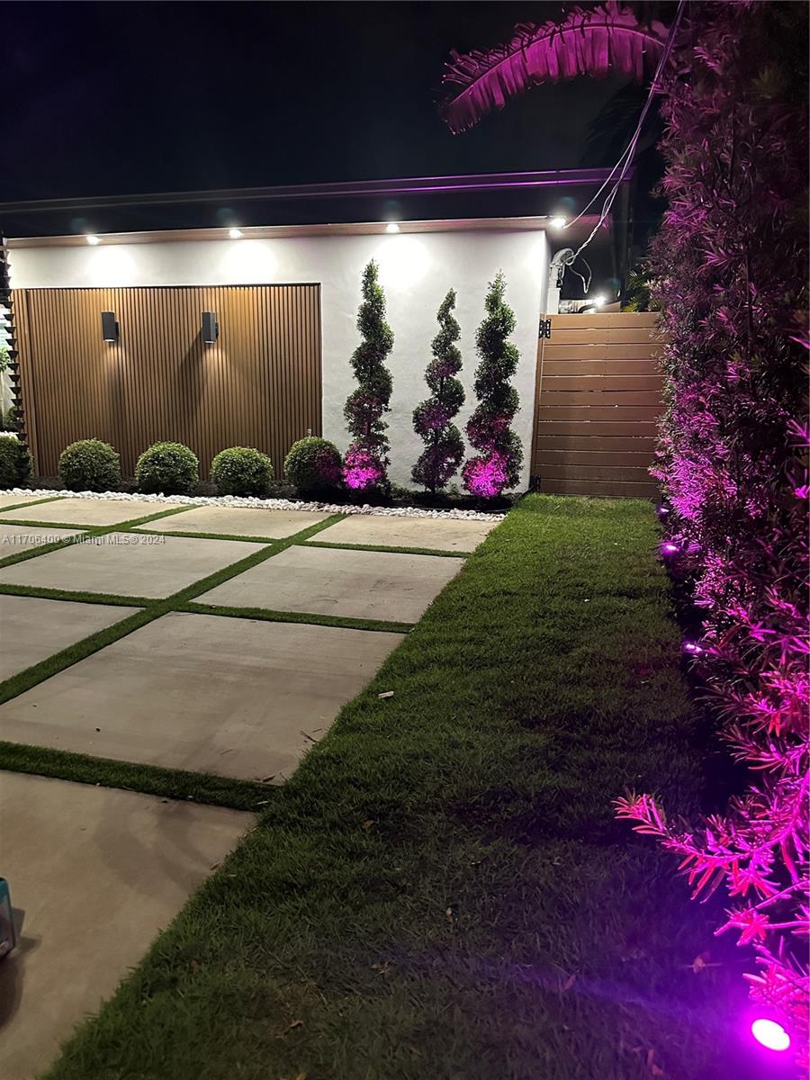 1560 Cleveland Road Miami Beach, FL 33141 - Photo 5 of 8