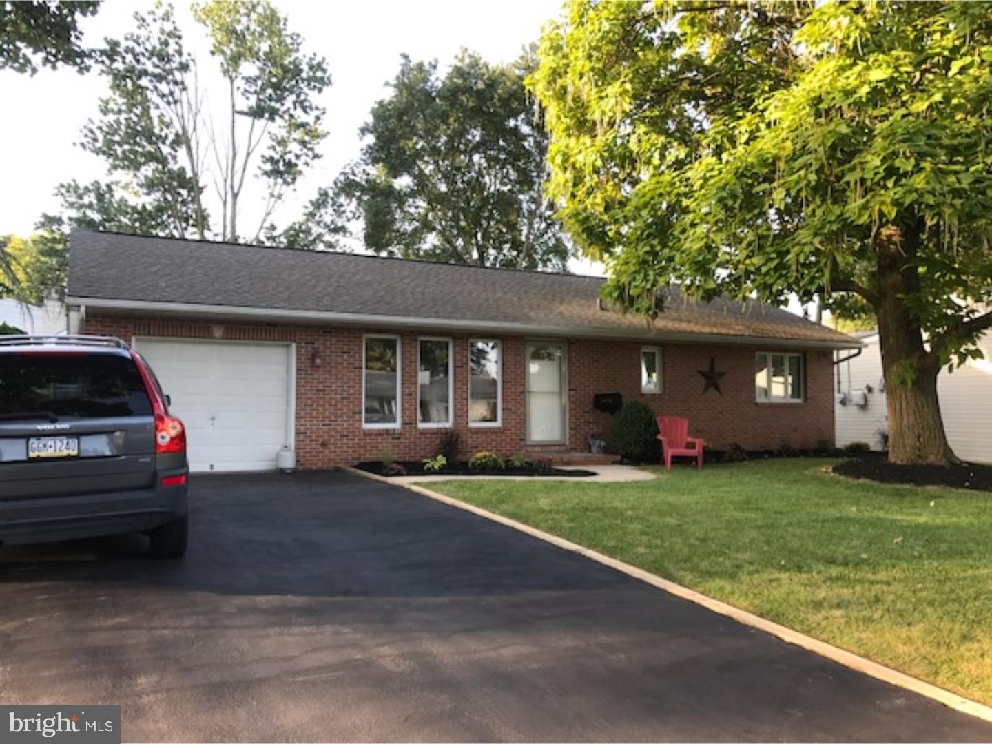 828 Eldridge Road Fairless Hills, PA 19030 - Photo 2 of 17 Gallery Image 2