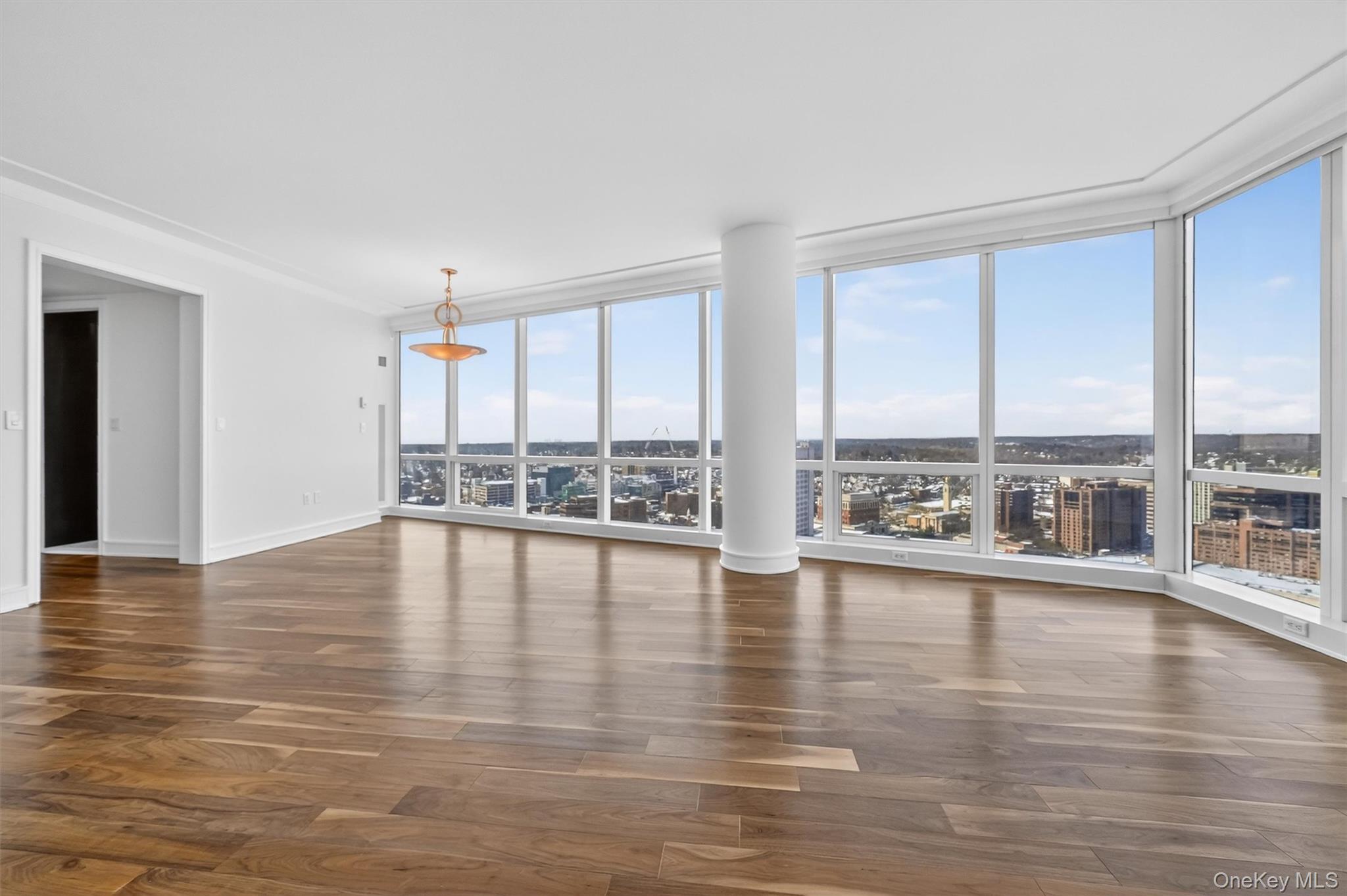 1 Renaissance Square, Unit V4E White Plains, NY 10601 - Photo 8 of 26 Living Room