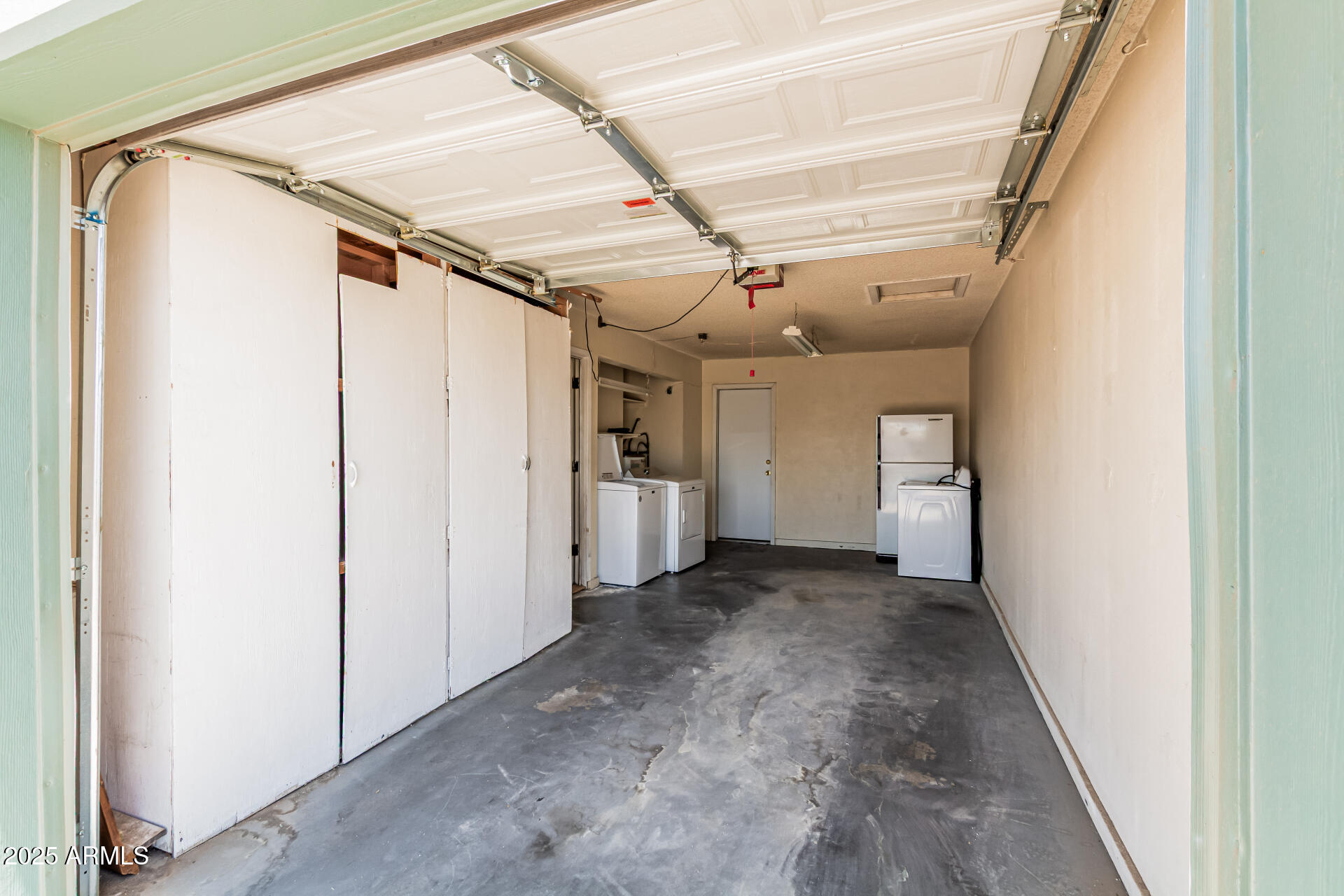 10343 North 97th Avenue, Unit A Peoria, AZ 85345 - Photo 23 of 30 25 97th