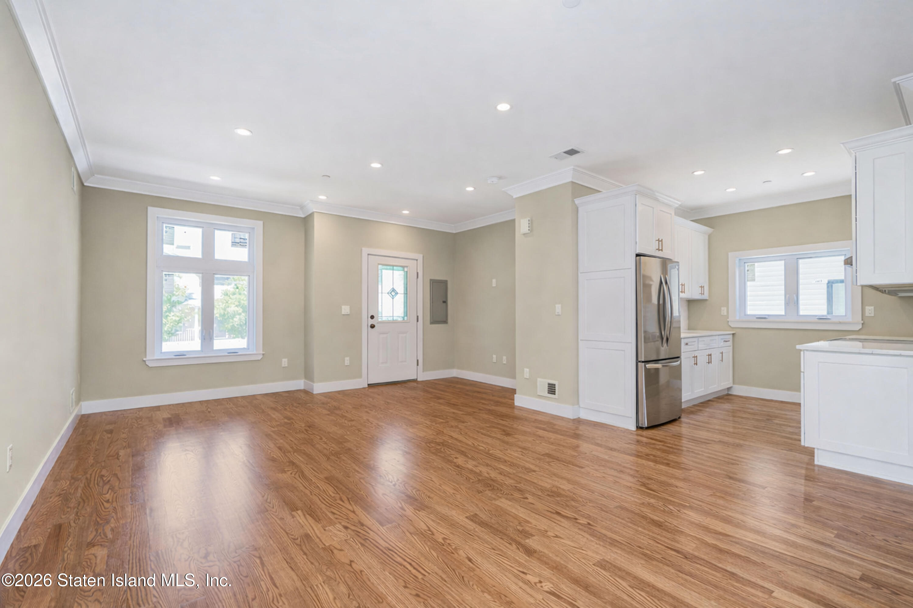 230 Rathbun Avenue Staten Island, NY 10312 - Photo 46 of 48 IMG_0757