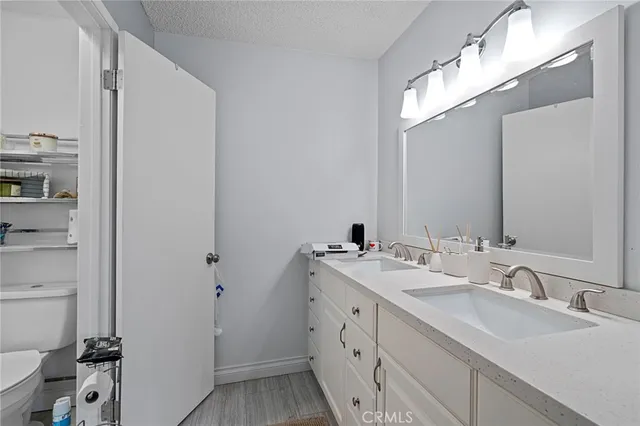 a house with swimming pool in front of it