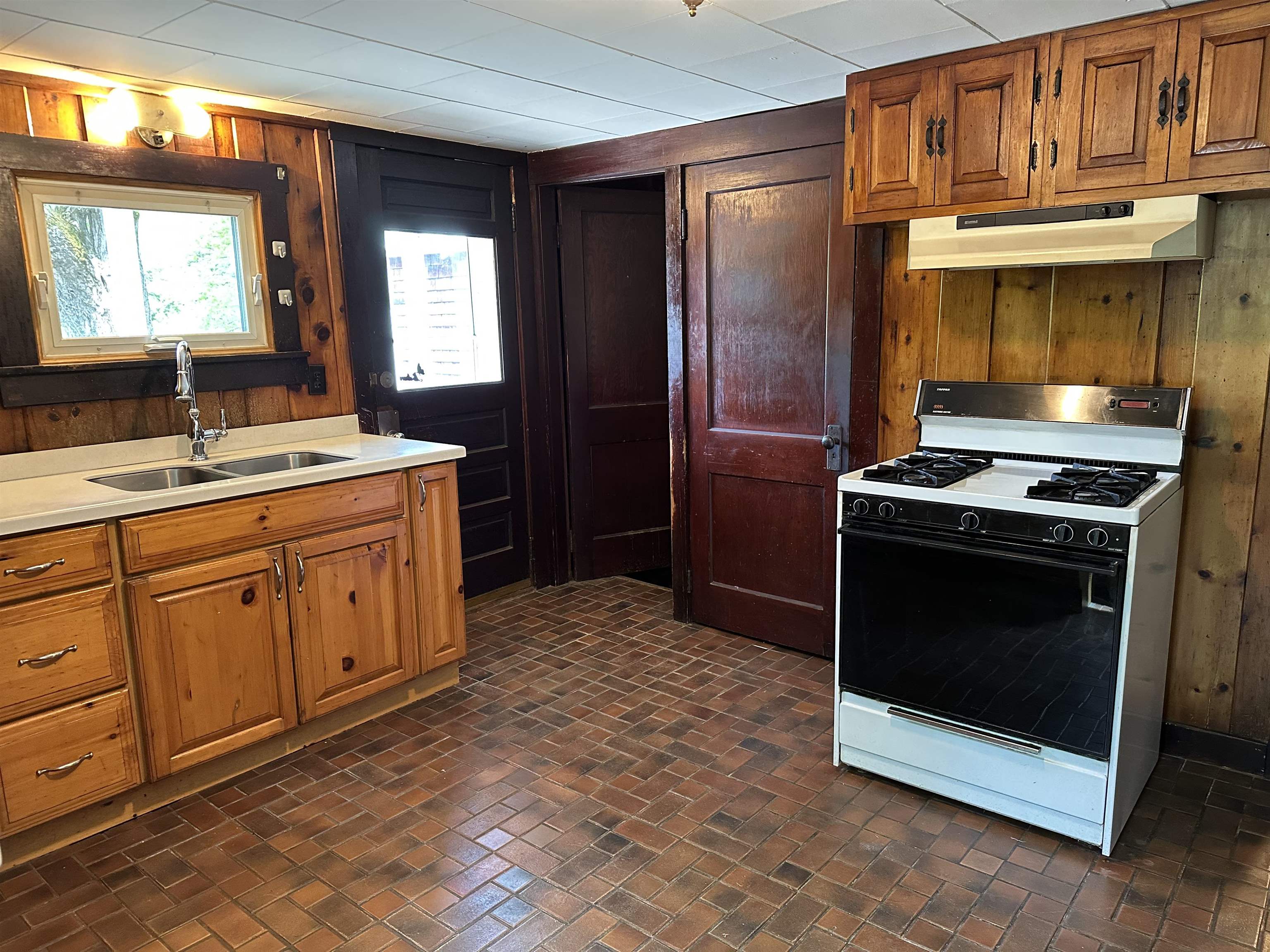 97 North Street Rindge, NH 03461 - Photo 9 of 53